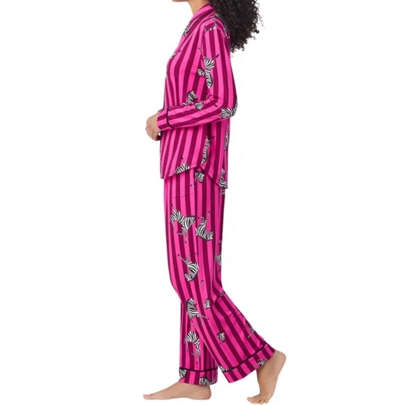 Room Service Women's Shawl Collar Pajama Set/Pink Stripe Zebra/Size: XX-Large - Picture 5 of 15